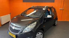 Bruin Gebruikt 2011 Chevrolet Spark Hatchback | € 2.250 (Eerlijke prijs)