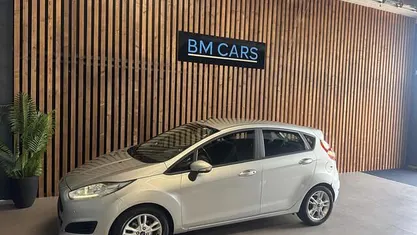 Gebruikt 2016 Ford Fiesta Titanium Hatchback | € 4.995 (Eerlijke prijs)