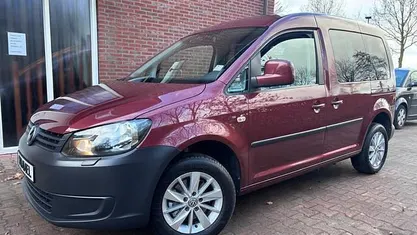 Occasion VW Caddy Comfortline 86 PK (63 kW) 2012 Rood (metallic) MPV