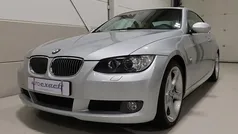Grijs Gebruikt 2007 BMW 330 Executive Coupé | € 11.900 (Goede deal)