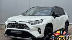 Gebruikt 2021 Toyota RAV4 Hybrid SUV | € 34.900 (Eerlijke prijs)