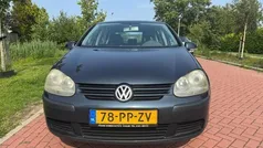 Blauw Gebruikt 2004 VW Golf IV Trendline Hatchback | € 1.150 (Goede deal)