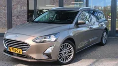 Grijs Gebruikt 2019 Ford Focus Business Edition Stationwagen | € 15.250 (Eerlijke prijs)