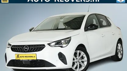 Wit Occasion 2021 Opel Corsa Elegance Hatchback | € 15.700 (Eerlijke prijs)