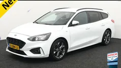 Wit Gebruikt 2019 Ford Focus Business Edition Stationwagen | € 14.750 (Eerlijke prijs)