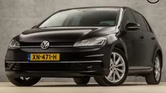 Zwart Gebruikt 2017 VW Golf VII Highline Hatchback | € 18.945 (Eerlijke prijs)