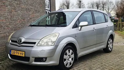 Grijs Occasion 2005 Toyota Corolla Verso Sol MPV | € 2.750 (Eerlijke prijs)