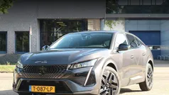 Grijs Gebruikt 2023 Peugeot 408 Allure Sedan | € 27.895 (Eerlijke prijs)