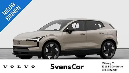 Gebruikt 2025 Volvo EX30 Single Motor Extended Range SUV | € 40.485 (Eerlijke prijs)