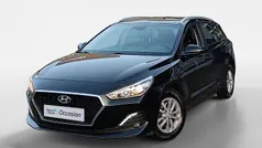 Phantom black metallic/phantom black pearl (pae) Gebruikt 2019 Hyundai i30 Comfort Stationwagen | € 13.750 (Eerlijke prijs)