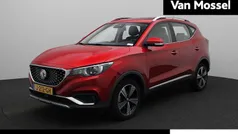 Gebruikt 2020 MG ZS Luxury Sedan | € 15.490 (Eerlijke prijs)