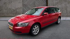 Rood Gebruikt 2005 Volvo V50 Kinetic Stationwagen | € 1.750 (Goede deal)