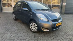 Blauw Gebruikt 2009 Toyota Yaris Hatchback | € 7.950 (Eerlijke prijs)
