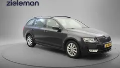 Zwart Gebruikt 2016 Skoda Octavia Business Line Stationwagen | € 8.845 (Goede deal)