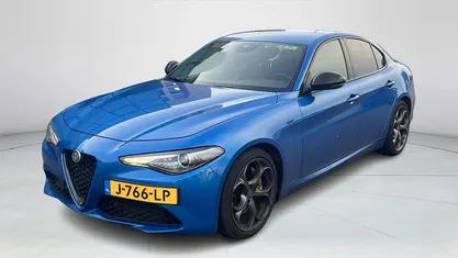 Occasion Alfa Romeo Giulia Ti 202 PK (148 kW) 2020 Blauw Sedan
