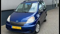 Blauw Gebruikt 2001 Toyota Yaris Verso Luna MPV | € 2.950 (Goede deal)