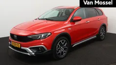 Rood Gebruikt 2023 Fiat Tipo Cross Stationwagen | € 25.940 (Eerlijke prijs)