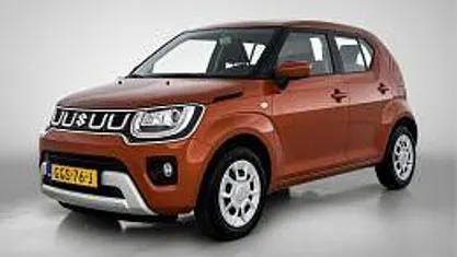 Flame orange pearl metallic (licht oranje metallic) Gebruikt 2024 Suzuki Ignis Comfort Hatchback | € 18.600 (Goede deal)
