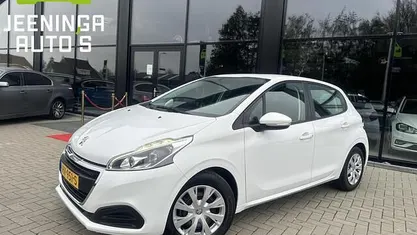 Gebruikt 2015 Peugeot 208 Active Hatchback | € 8.900 (Eerlijke prijs)