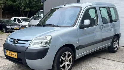 Gebruikt 2004 Peugeot Partner MPV | € 1.750 (Goede deal)