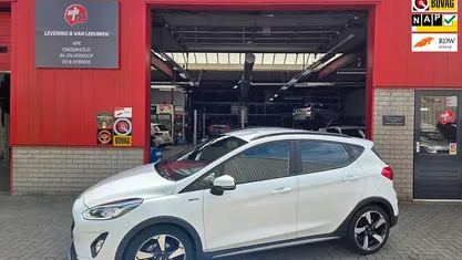 Wit Gebruikt 2020 Ford Fiesta Active X Hatchback | € 15.350 (Eerlijke prijs)
