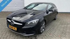 Zwart Gebruikt 2017 Mercedes CLA180 Ambition Sedan | € 10.499 (Goede deal)