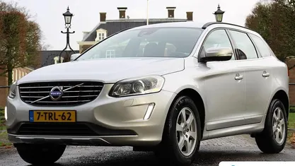 Grijs Occasion 2014 Volvo XC60 SUV | € 23.895 (Eerlijke prijs)