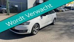 Wit Gebruikt 2015 Skoda Rapid Ambition Hatchback | € 5.745 (Eerlijke prijs)