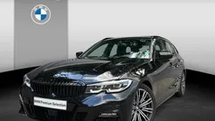 Gebruikt 2021 BMW 330 Basis Stationwagen | € 40.900 (Eerlijke prijs)