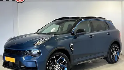 Blauw (metallic) Gebruikt 2023 Lynk & Co 01 SUV | € 24.940 (Eerlijke prijs)
