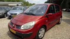 Gebruikt 2005 Renault Scénic II Luxe MPV | € 1.495 (Eerlijke prijs)