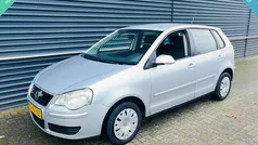 Gebruikt 2005 VW Polo Hatchback | € 2.649 (Eerlijke prijs)