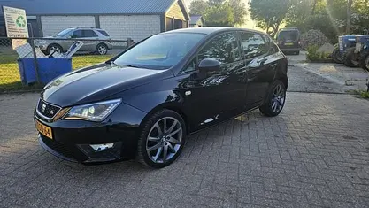 Zwart, metallic lak Gebruikt 2014 Seat Ibiza SC FR Hatchback | € 6.449 (Eerlijke prijs)