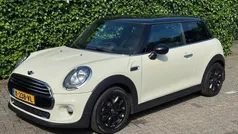 Gebruikt 2014 Mini Cooper Business Hatchback | € 10.250 (Eerlijke prijs)