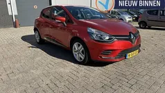 Rood Gebruikt 2018 Renault Clio IV LIMITED Hatchback | € 6.950 (Super prijs)