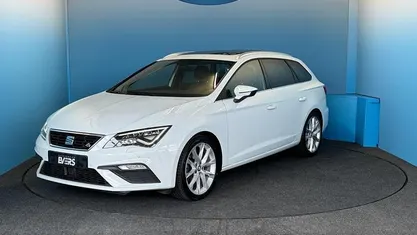 Wit Gebruikt 2019 Seat Leon ST FR Stationwagen | € 16.145 (Eerlijke prijs)