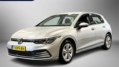 Grijs Occasion 2023 VW Golf VIII Business Hatchback | € 25.995 (Eerlijke prijs)