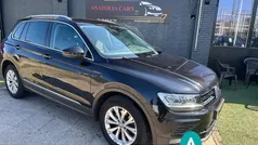Zwart Gebruikt 2017 VW Tiguan Comfortline SUV | € 13.490 (Goede deal)