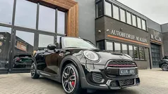 Zwart, metallic lak Gebruikt 2021 Mini John Cooper Works Cabriolet Cabriolet | € 33.950 (Eerlijke prijs)