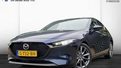 Occasion Mazda 3 Luxury 123 PK (90 kW) 2019 Deep crystal blue (blauw metallic) Hatchback