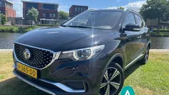 Zwart Gebruikt 2019 MG ZS Luxury Sedan | € 10.998 (Super prijs)