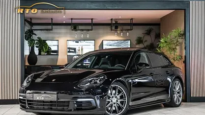 Zwart Gebruikt 2020 Porsche Panamera Sport Turismo Sedan | € 77.500 (Eerlijke prijs)