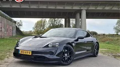 Zwart Gebruikt 2023 Porsche Taycan 4S Sedan | € 74.900 (Super prijs)