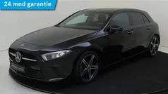 Zwart Gebruikt 2022 Mercedes A180 Hatchback | € 29.945 (Eerlijke prijs)