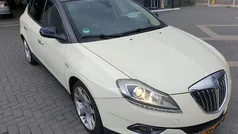 Gebruikt 2009 Lancia Delta Hatchback | € 1.999 (Eerlijke prijs)