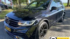 Zwart Gebruikt 2022 VW Tiguan Style SUV | € 39.985 (Eerlijke prijs)