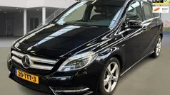 Zwart Gebruikt 2012 Mercedes B200 Ambition MPV | € 9.950 (Eerlijke prijs)