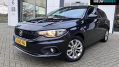 Zwart Gebruikt 2020 Fiat Tipo Mirror Stationwagen | € 13.745 (Eerlijke prijs)