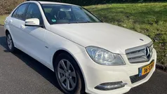 Wit, metallic lak Gebruikt 2012 Mercedes C200 Sedan | € 6.950 (Eerlijke prijs)