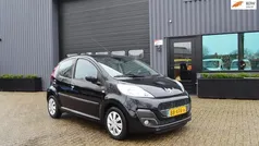 Zwart Gebruikt 2012 Peugeot 107 Active Hatchback | € 3.950 (Eerlijke prijs)